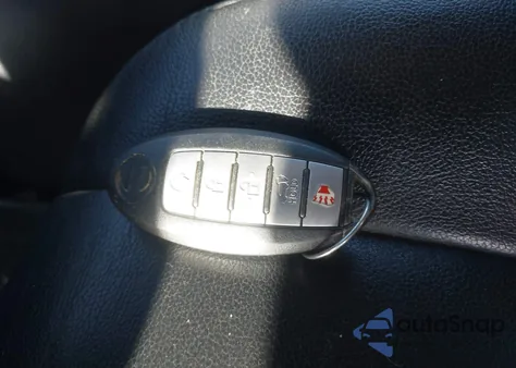 2013 Nissan Pathfinder Platinum из США, поврежденный, VIN 5N1AR2MMXDC610894